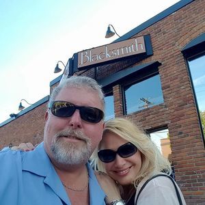 Meet your Posher, Tatsia